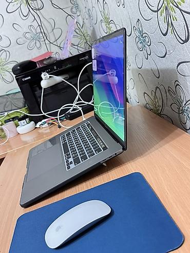 Ноутбуки Apple (MacBook): Для программирования, Intel Core i9, ОЗУ, RAM: 16 ГБ — 4