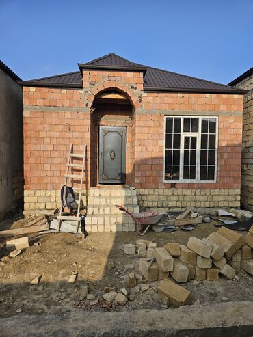 Həyət evləri və villaların satışı: 3 otaqlı, 71 kv. m, Kredit var, Təmirsiz — 1