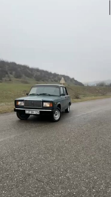 xarici masin: VAZ (LADA) 2107: 1.6 l | 2003 il 300000 km Sedan