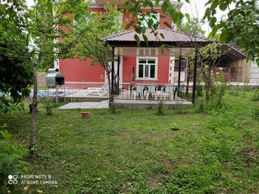 3 mkr kiraye evler: 120 kv. m, 5 otaqlı, Hovuzlu, Kombi, Qaz, İşıq