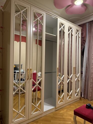 qapı qlazoku: Новый, Распашной, 6 дверей Прямой шкаф, Гардеробный шкаф