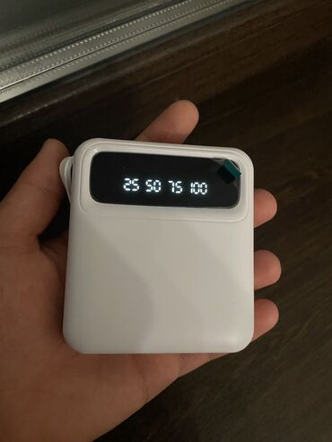вип балыкчы номер телефона: Повербанк на 20000mah,имеется 4 шнура для Айфона,Самсунга новых