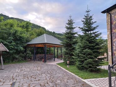 Günlük kirayə evlər: 200 kv. m, 5 otaqlı, Artezian quyusu, Kanalizasiya, Kombi — 27