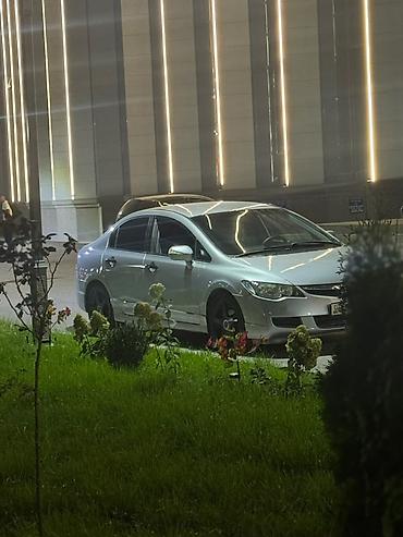 honda strim: Honda Civic: 2008 г., 1.8 л, Механика, Бензин, Седан — 4