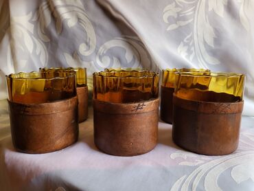 Čaše: Servis nov duvano staklo,koza za zestoko pice. 70,80te — 12