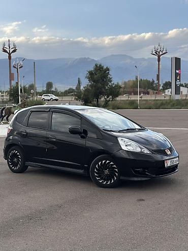 фит 2010 левый: Honda Jazz: 2010 г., 1.5 л, Автомат, Бензин, Хэтчбэк — 2