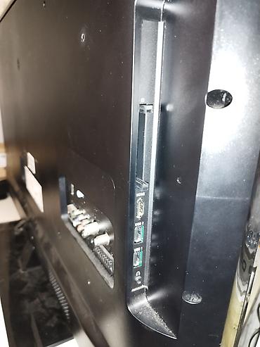 Televizori: Philips Smart TV – LED flat-screen - Dijagonala: oko 42–46 inča — 8