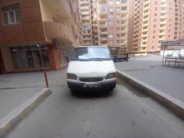 su maşini: Ford Transit: 2.1 l | 1997 il | 778450 km Universal