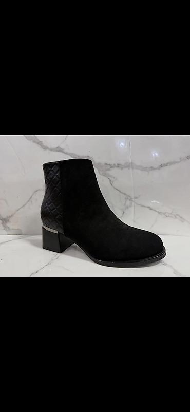 Gležnjače: Modne ženske i muške čizme – više modela - Bež ženske čizme do članka — 16