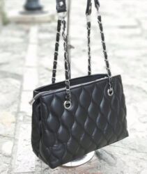 Torbe: Torbe
Cena:2700 din na lalafo.rs — 27 Torbe: Torbe
Cena:2700 din — 27