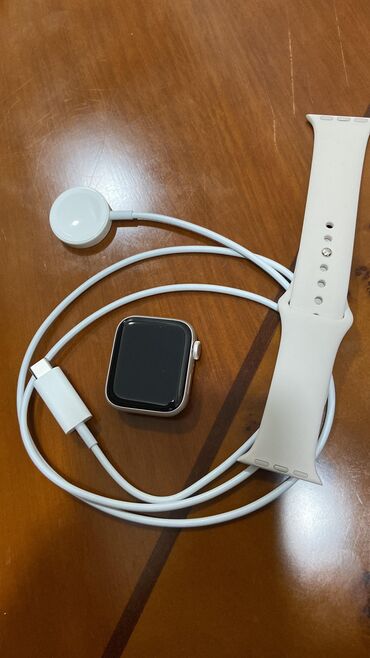 Свадебные платья и аксессуары: Новый, Смарт часы, Apple, цвет - Золотой