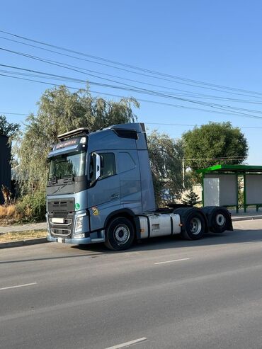 роторная косилка для минитрактора бу: Тягач, Volvo, 2018 г., Без прицепа at lalafo.kg роторная косилка для минитрактора бу: Тягач, Volvo, 2018 г., Без прицепа