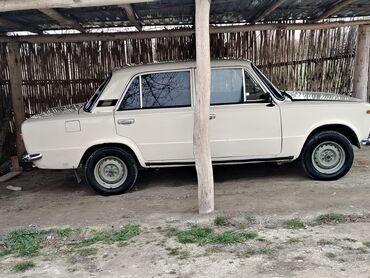 tır maşın: VAZ (LADA) : 1.3 l | 1988 il 700000 km Sedan