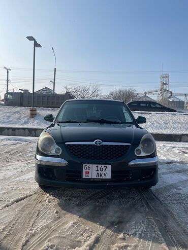 Daihatsu: Daihatsu Sirion: 2003 г., 1 л, Механика, Бензин, Хэтчбэк