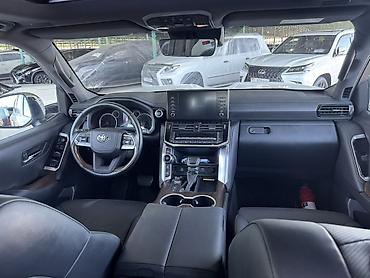 lend cruiser: Toyota Land Cruiser: 2022 г., Внедорожник — 8