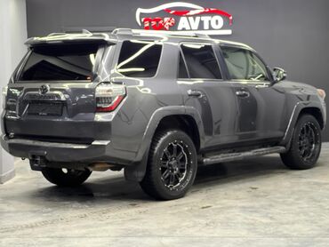 Toyota: Toyota 4Runner: 2020 г., 4 л, Автомат, Газ, Внедорожник — 3