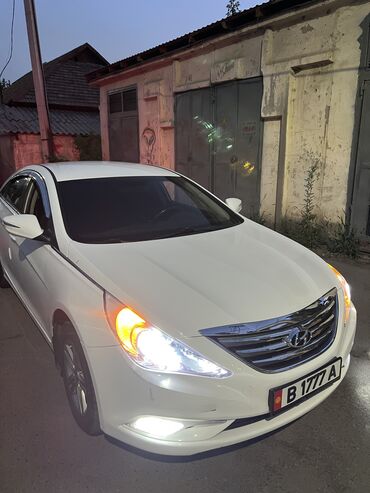 авто в рассрочку без первоначального взноса: Hyundai Sonata: 2014 г., 2 л, Автомат, Газ, Седан
