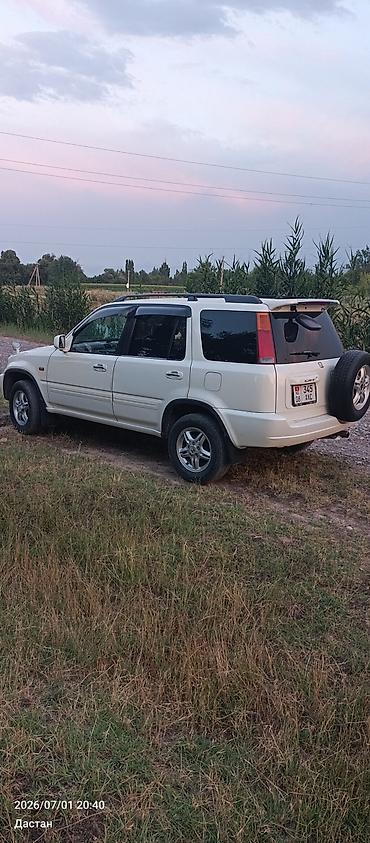 крыло на фит: Honda CR-V: 1999 г., 2 л, Автомат, Бензин, Лифтбек — 1