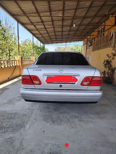 мерседес панорама: Mercedes-Benz E 230: 2.3 л | Седан — 1