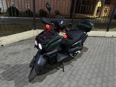 купить трехколесный электроскутер бу: Тип скутера 150 куб. см, Бензин, Б/у