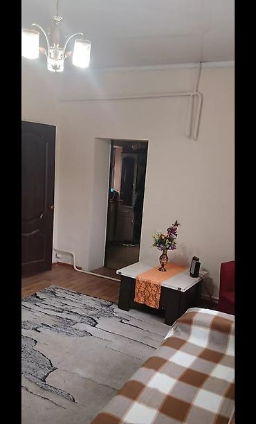 Продажа полдома: Продаём пол. дома в хорошем состоянии кирпич саман . В доме 4 — 8