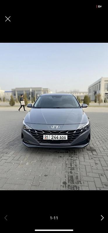 Hyundai: Hyundai Elantra: 2020 г., Седан — 2