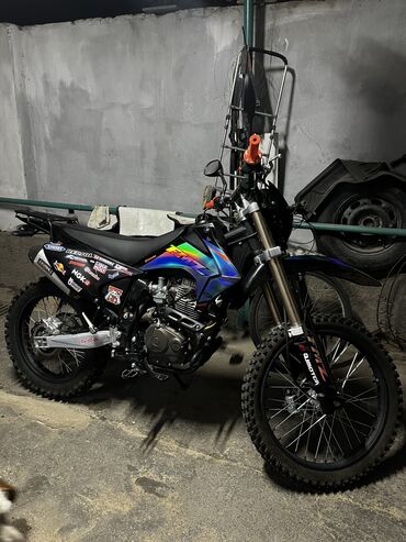 мотоцикл gsx 200: Эндуро 250 куб. см, Бензин, Чоңдор үчүн, Жаңы