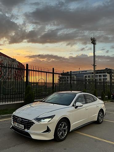 Hyundai: Hyundai Sonata: 2019 г., 2 л, Автомат, Газ, Седан — 11