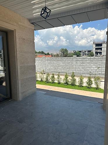 Иссык-Куль 2026: Таунхаус, Коттеджный городок Апорт ЦО Кыргызское взморье, Бостери, Охраняемая территория, Парковка, стоянка — 26