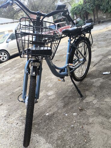 электрический скутер в баку: Şəhər tipli elektrik velosipedi - Rəng: açıq mavi gövdə, qara