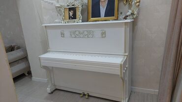 hazır biznes satılır 2024: Piano ROSTOV _DON modeli 450₼ satilir .Unvan Babek &Rumi