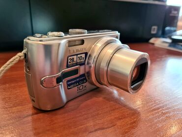 видеокамеру panasonic ag ac120en: Цифровой фотоаппарат Panasonic Lumix DMC-TZ3 - 7.2 Мпикс с 28-мм