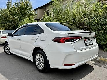 corola: Toyota Corolla: 2020 г., Бензин, Седан — 2