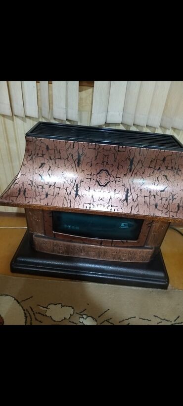 pencere setka: Kamin Peçi, yanacaq - Qaz