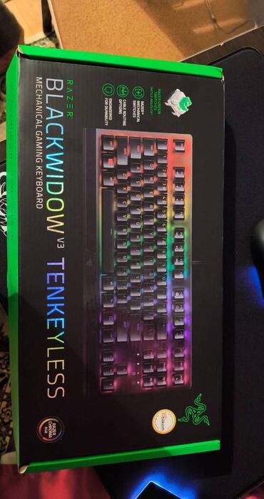 Планшеты: Razer Blackwidow V3 Tenkeyless Gaming Keyboard. Butun klavisalar