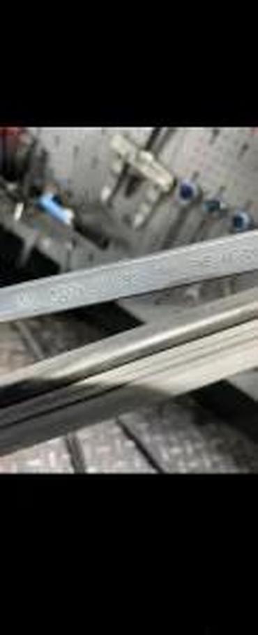 sa staklom: AUDI A4 B9 0 RUKA BRISACA BRISAC 8W1955408 8W1955407 | Audi delovi — 3