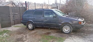 Volkswagen: Volkswagen Passat: 1992 г., 1.8 л, Механика, Бензиновая, Универсал — 8