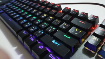 Клавиатуры: Механическая Клавиатура FOREV FV-Q302 с RGB подсветкой Новая, не