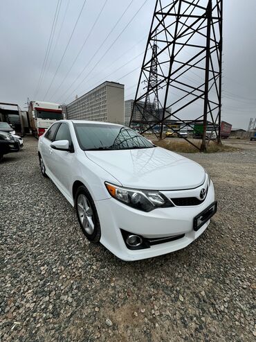 Toyota: Toyota Camry: 2013 г., 2.5 л, Автомат, Бензин, Седан