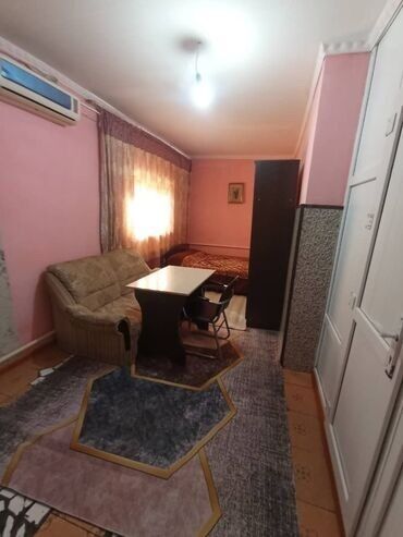 сдается однокомнатная квартира на длительный срок: 1 бөлмө, Кыймылсыз мүлк агенттиги, Чогуу жашоосу жок, Толугу менен эмереги бар