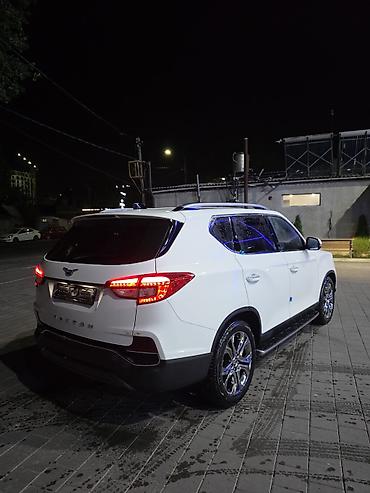 волга 105: Ssangyong Rexton: 2019 г., 2.2 л, Автомат, Дизель, Внедорожник — 3