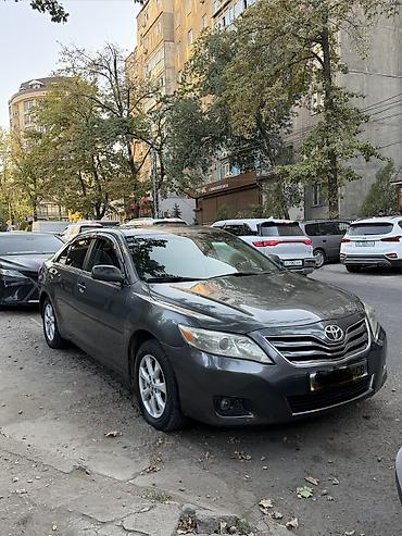 maxus машина: Toyota Camry: 2010 г., 2.5 л, Автомат, Бензин, Седан — 3