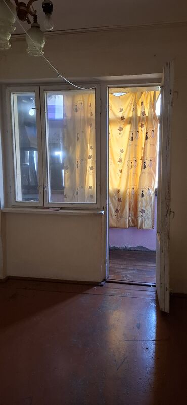 Uzunmüddətli kirayə mənzillər: Uzun muddetli kireye verilin içi boşdur.qresde qediroglunun — 10