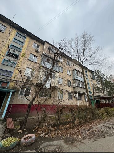 недостроенные дома в бишкеке: 3 бөлмө, 58 кв. м, 104-серия, 1 кабат, Косметикалык ремонт