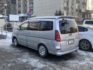 сира: Nissan Serena: 2000 г., 2 л, Бензин, Минивэн