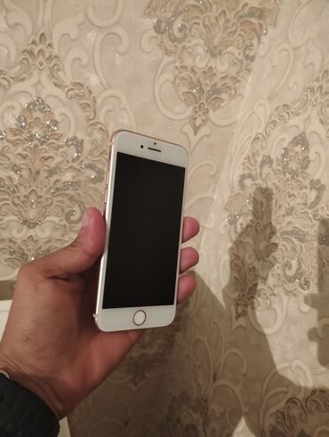 iphone platası: IPhone 8, 64 GB