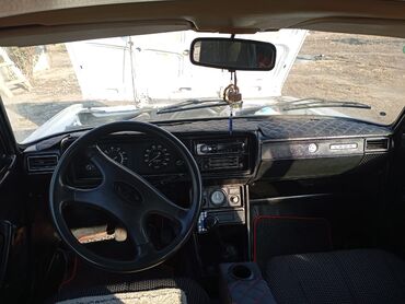 VAZ (LADA): VAZ (LADA) 2107: 1.6 l | 2005 il 44337 km Sedan — 8