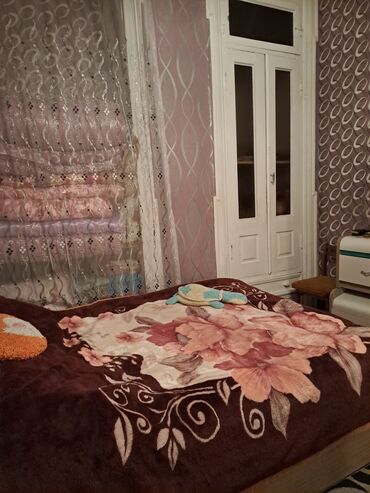 Həyət evləri və villaların satışı: Balaxanı qəs. 7 otaqlı, 150 kv. m, Kredit yoxdur, Orta təmir — 7