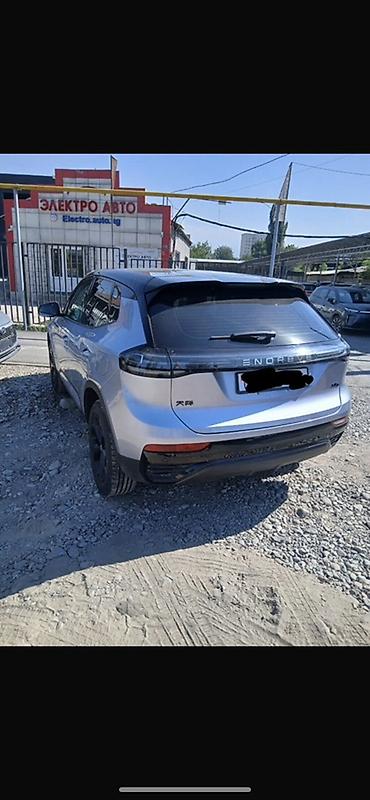 корейские кроссоверы: Roewe : 2023 г., Электромобиль, Кроссовер — 1