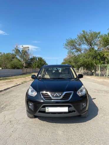 chery tiggo: Chery Tiggo: 1.8 l | 2013 il | 140000 km Ofrouder/SUV